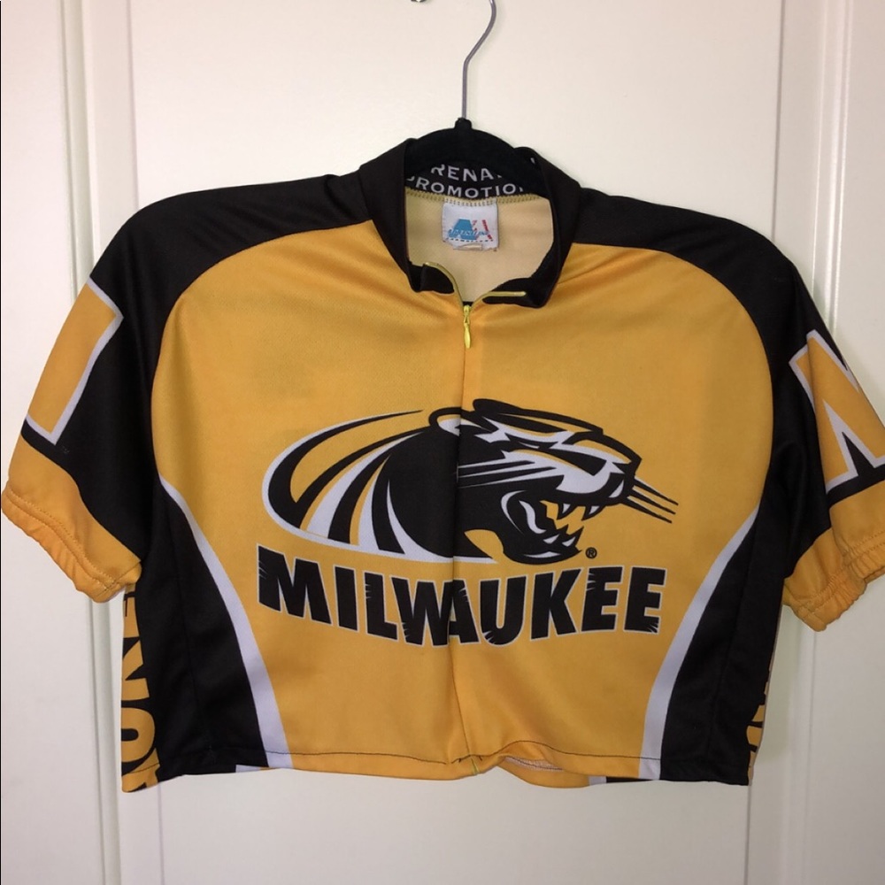 Urban renewal remade cropped bike shirt